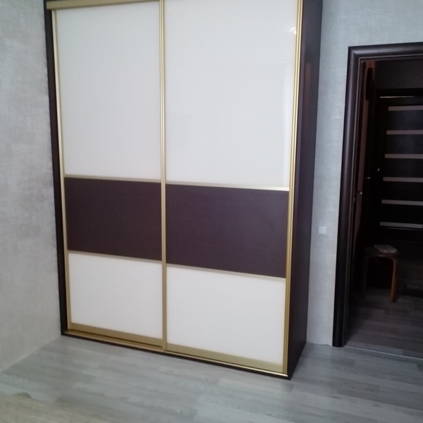 Встроенный холодильник, преимущества и недостатки